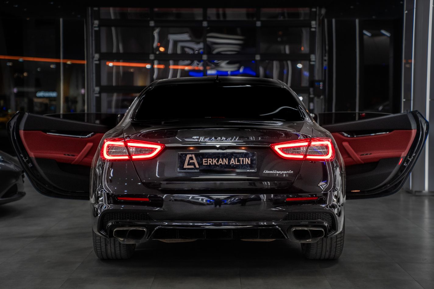 MASERATİ QUATTROPORTE 2013-2023 KIRMIZI DERİ DÖŞEME