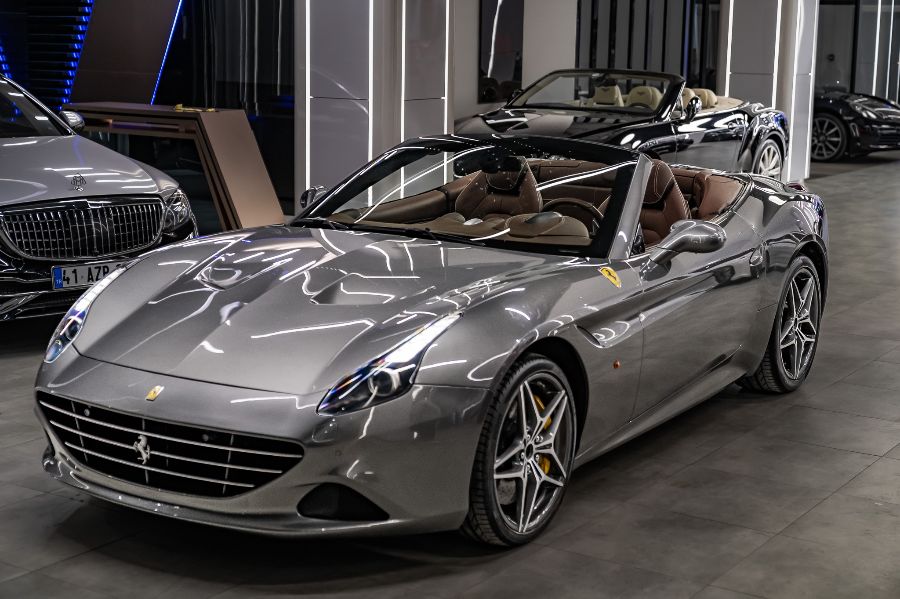 FERRARİ CALİFORNİA T 2014-2015 TRUFF DERİ DÖŞEME