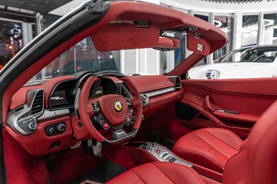 FERRARİ 458 İTALİA 2011-2013 KIRMIZI DERİ DÖŞEME