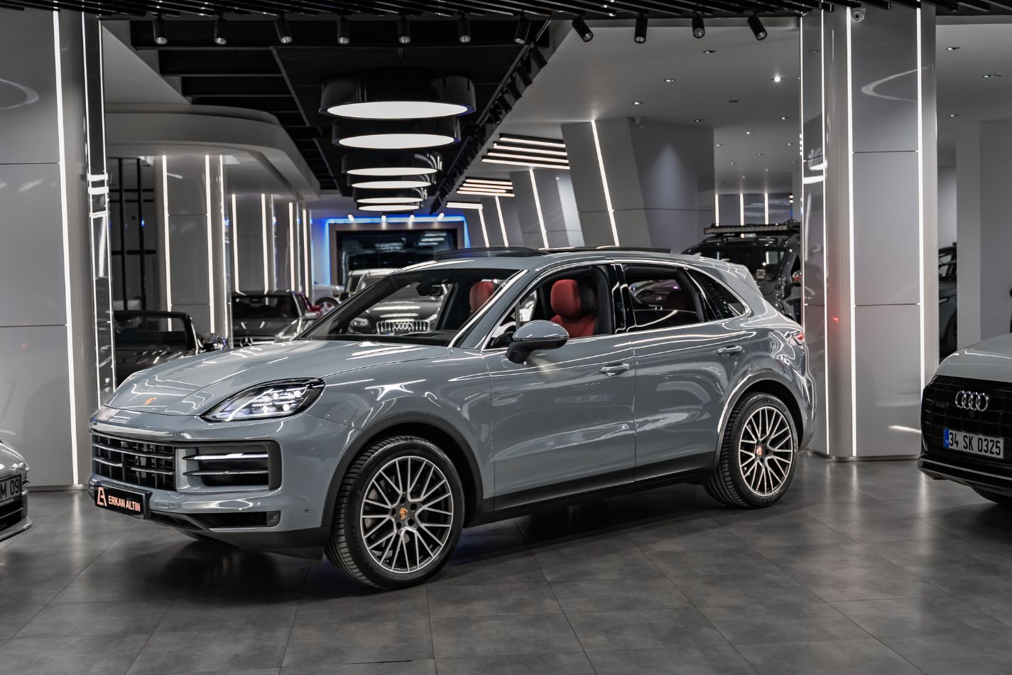PORSCHE CAYENNE 2024-2025 KIRMIZI DERİ DÖŞEME
