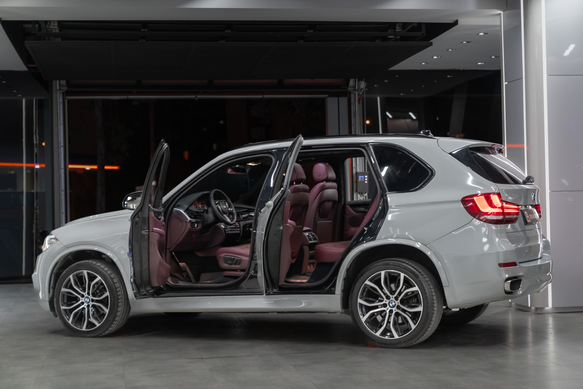 BMW F15 X5 2013-2018 BORDO DERİ DÖŞEME