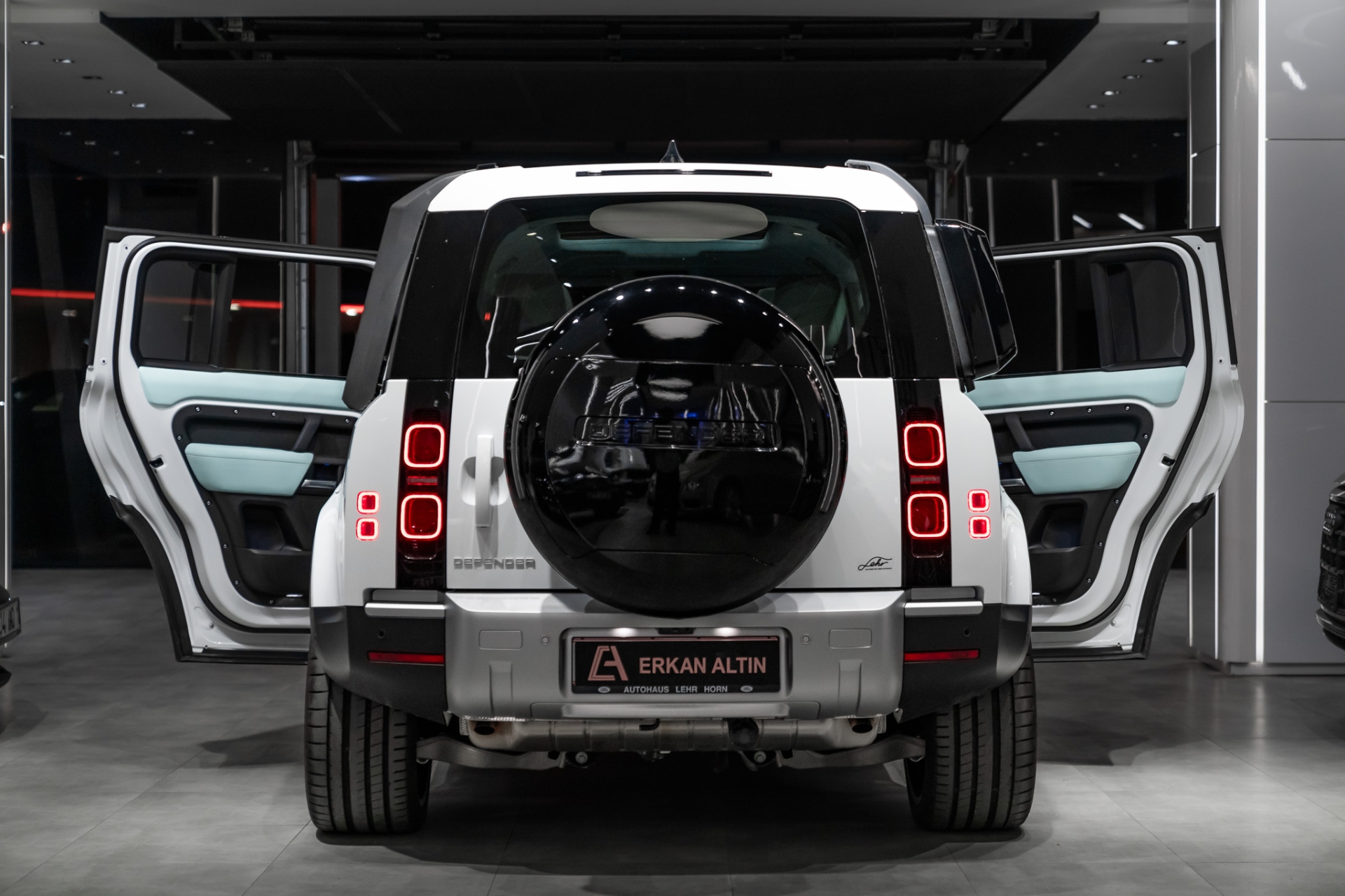 LAND ROVER DEFENDER 2022-2025 TİFFANY DERİ DÖŞEME