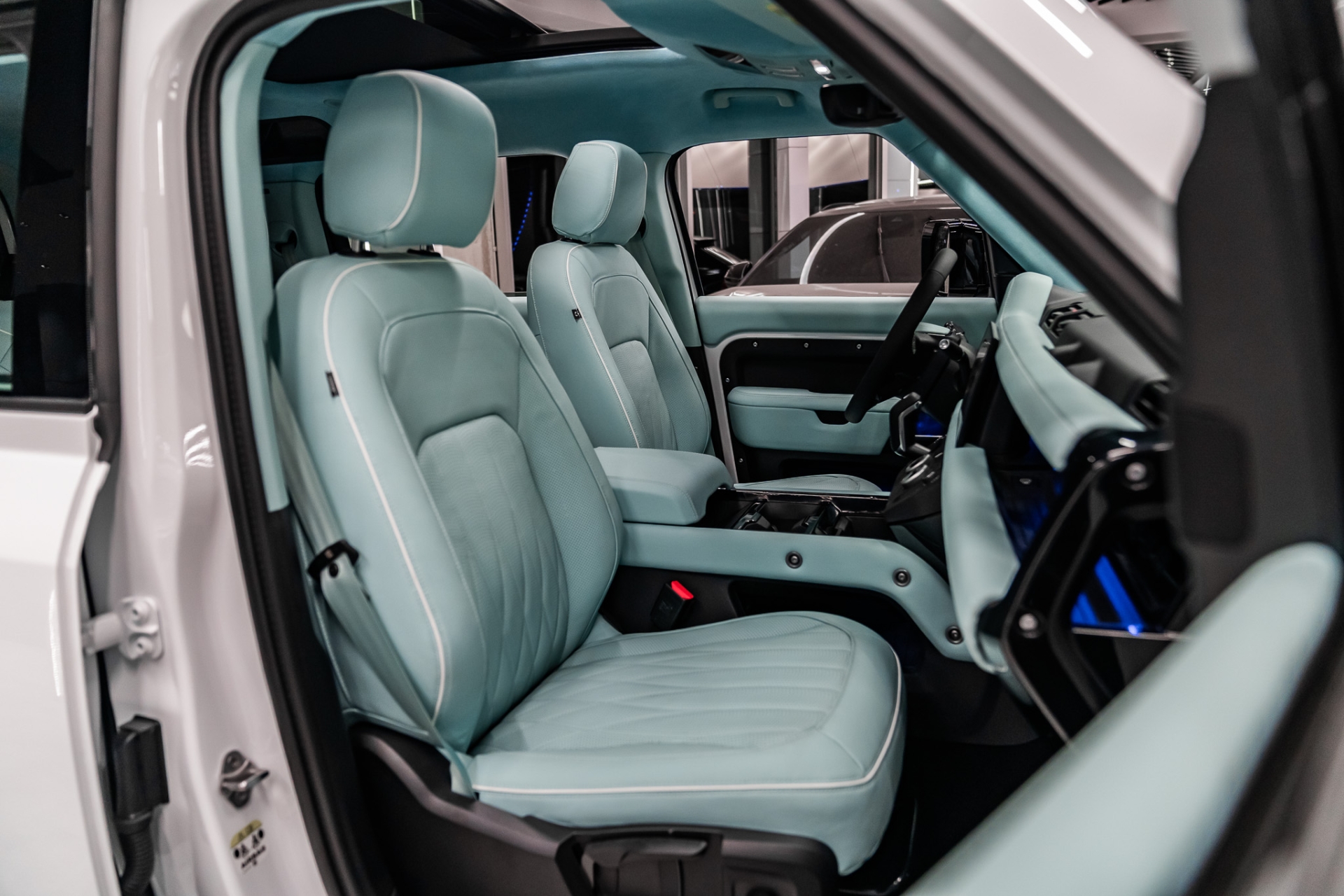 LAND ROVER DEFENDER 2022-2025 TİFFANY DERİ DÖŞEME