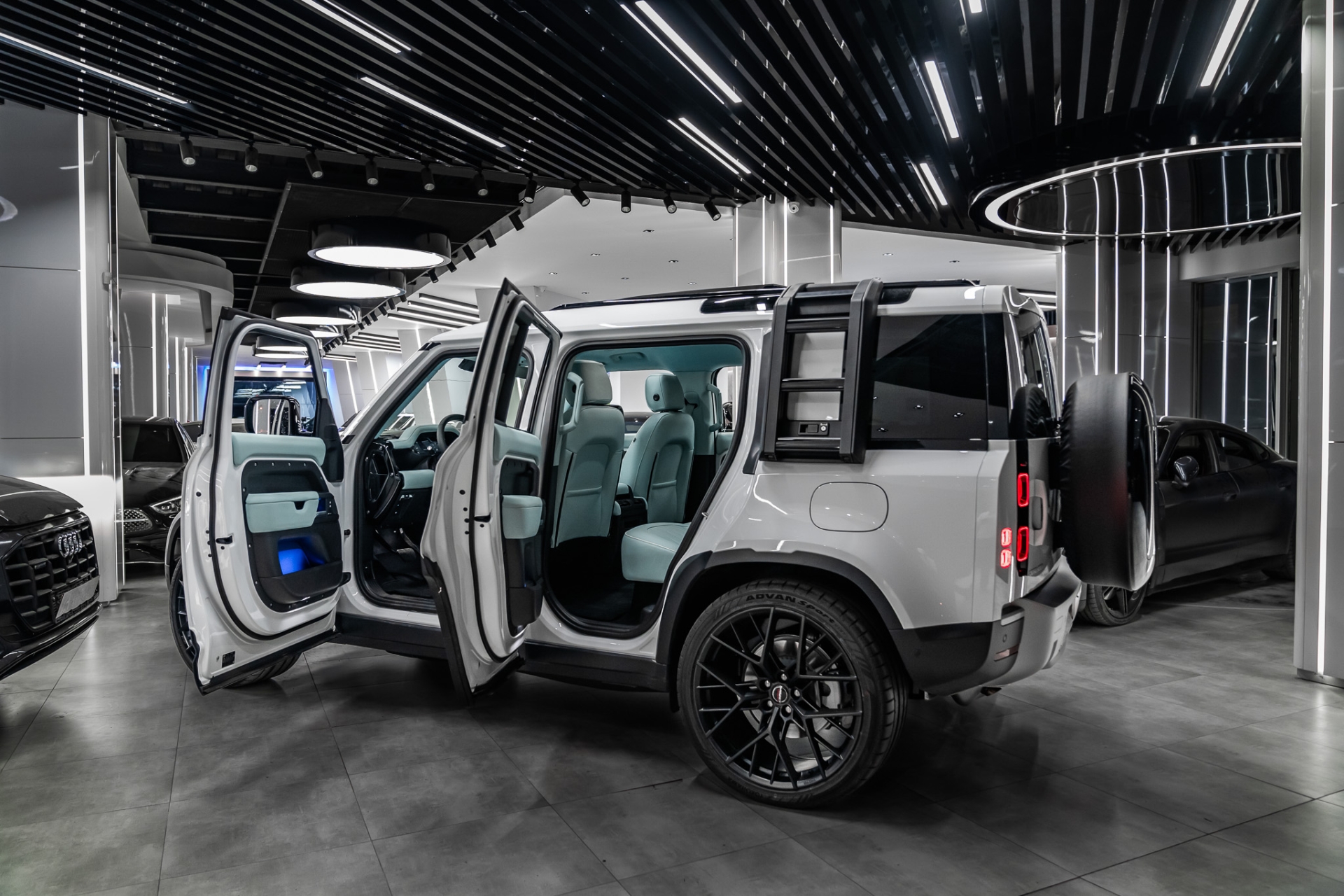 LAND ROVER DEFENDER 2022-2025 TİFFANY DERİ DÖŞEME