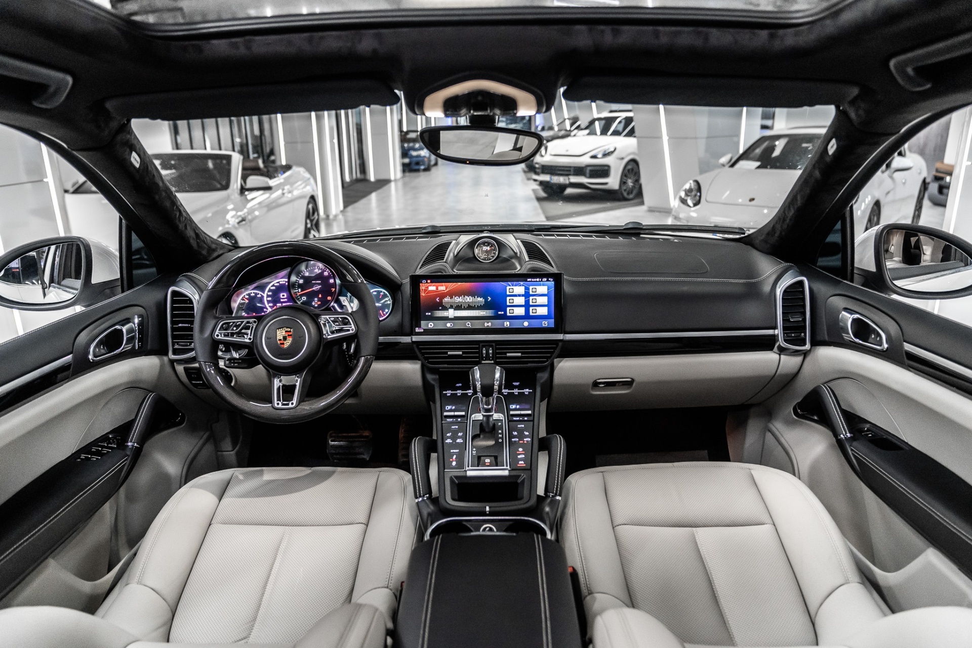 PORSCHE CAYENNE 2010-2017 GRİ DERİ DÖŞEME