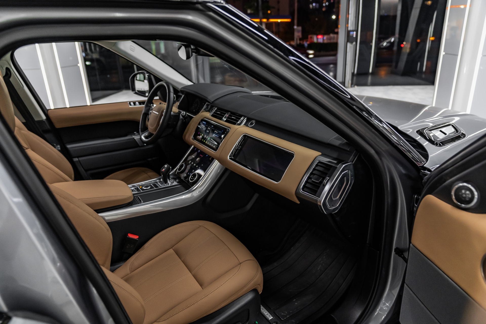 RANGE ROVER SPORT 2018-2021 TABA DERİ DÖŞEME