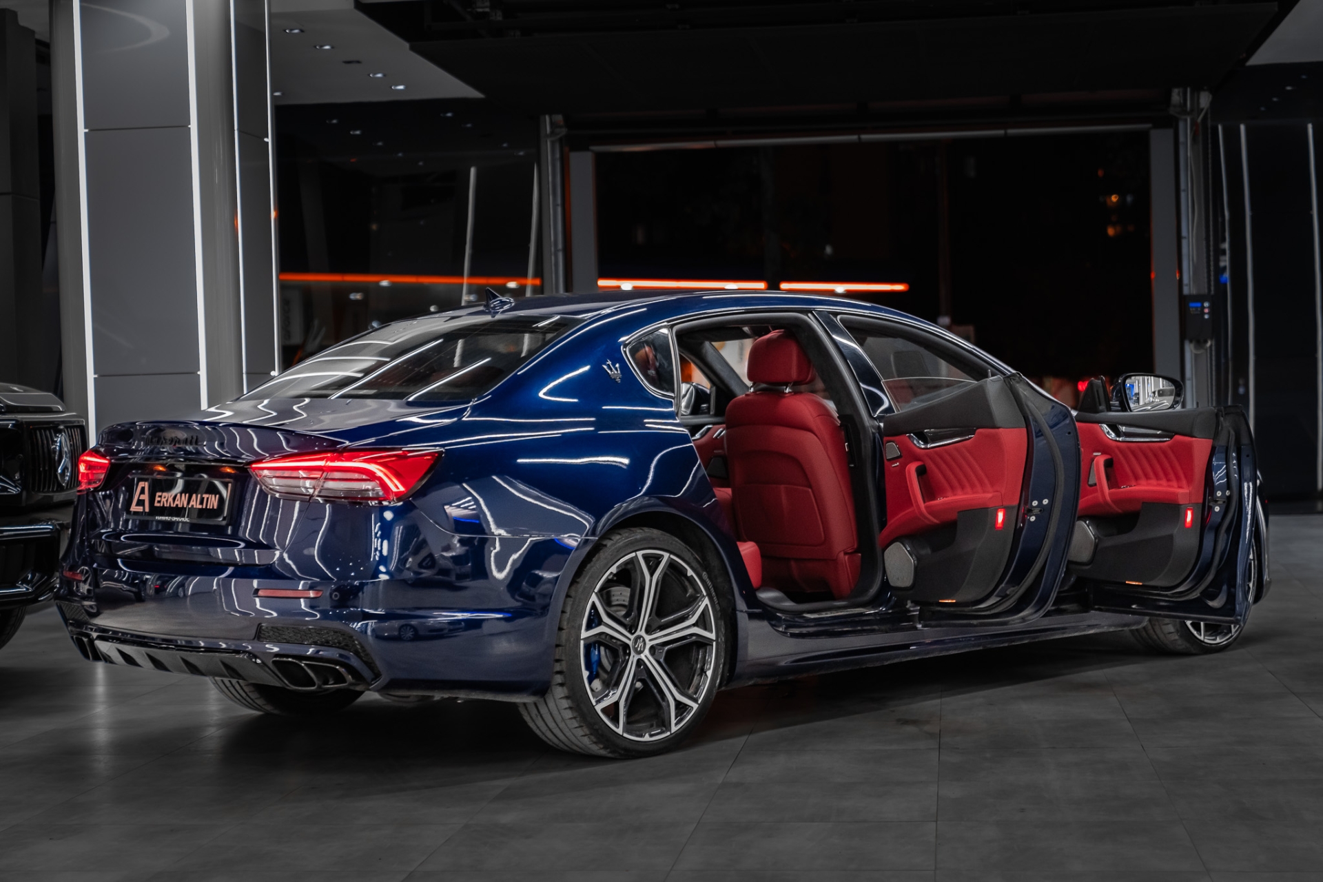 MASERATİ QUATTROPORTE 2013-2023 KIRMIZI DERİ DÖŞEME