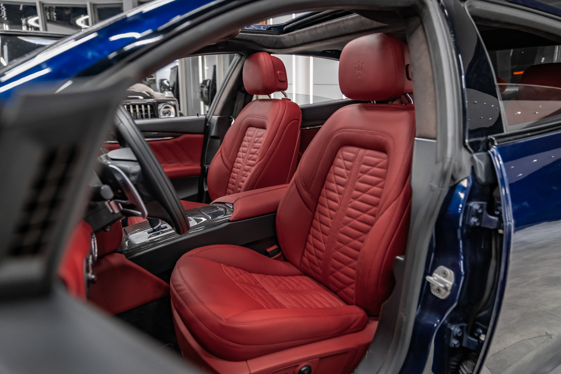 MASERATİ QUATTROPORTE 2013-2023 KIRMIZI DERİ DÖŞEME