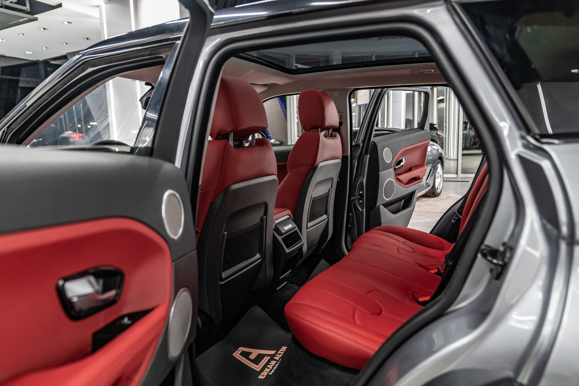 RANGE ROVER EVOQUE 2012-2019 KIRMIZI DERİ DÖŞEME